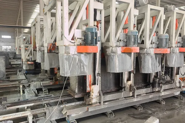 Línea de producción de bloques de hormigón espumado EPS en Aral Xinjiang, China