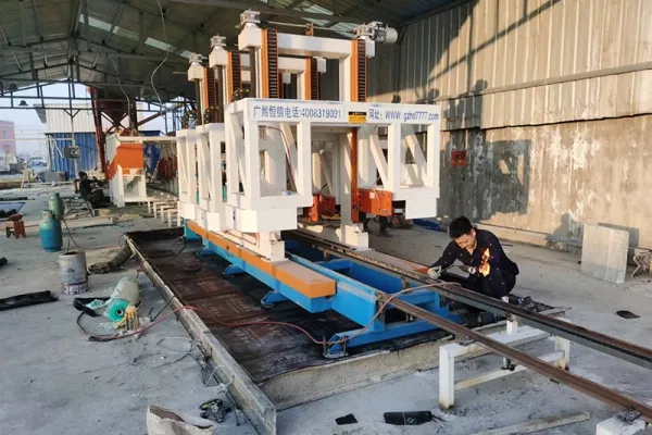 Modificación de la línea de producción de bloques CCA en una línea de producción de bloques de hormigón espumado EPS en Kashgar Xinjiang, China
