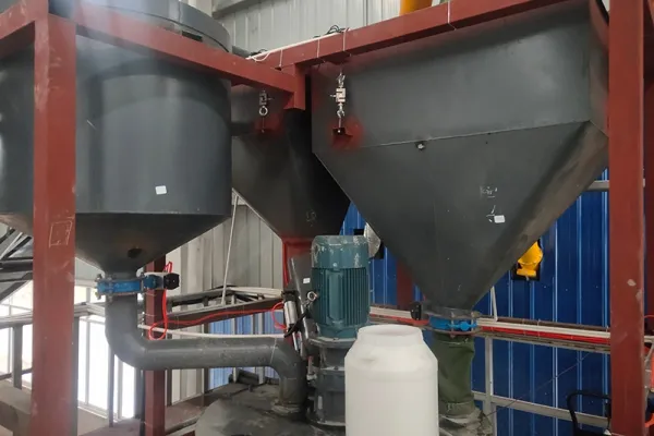 Línea de producción de bloques de HCCA en Guizhou, China