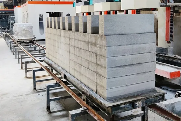 Línea de producción de bloques de HCCA en Guizhou, China