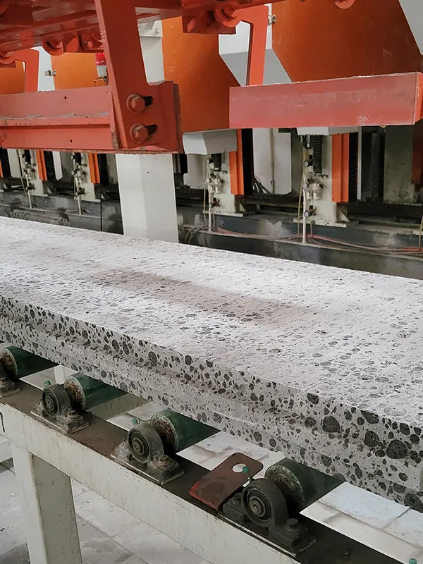 Proyectos para la producción de bloques de hormigón espumado y paneles de pared de ceramsita