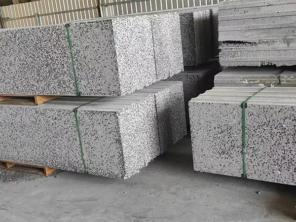Paneles de pared de hormigón acabados